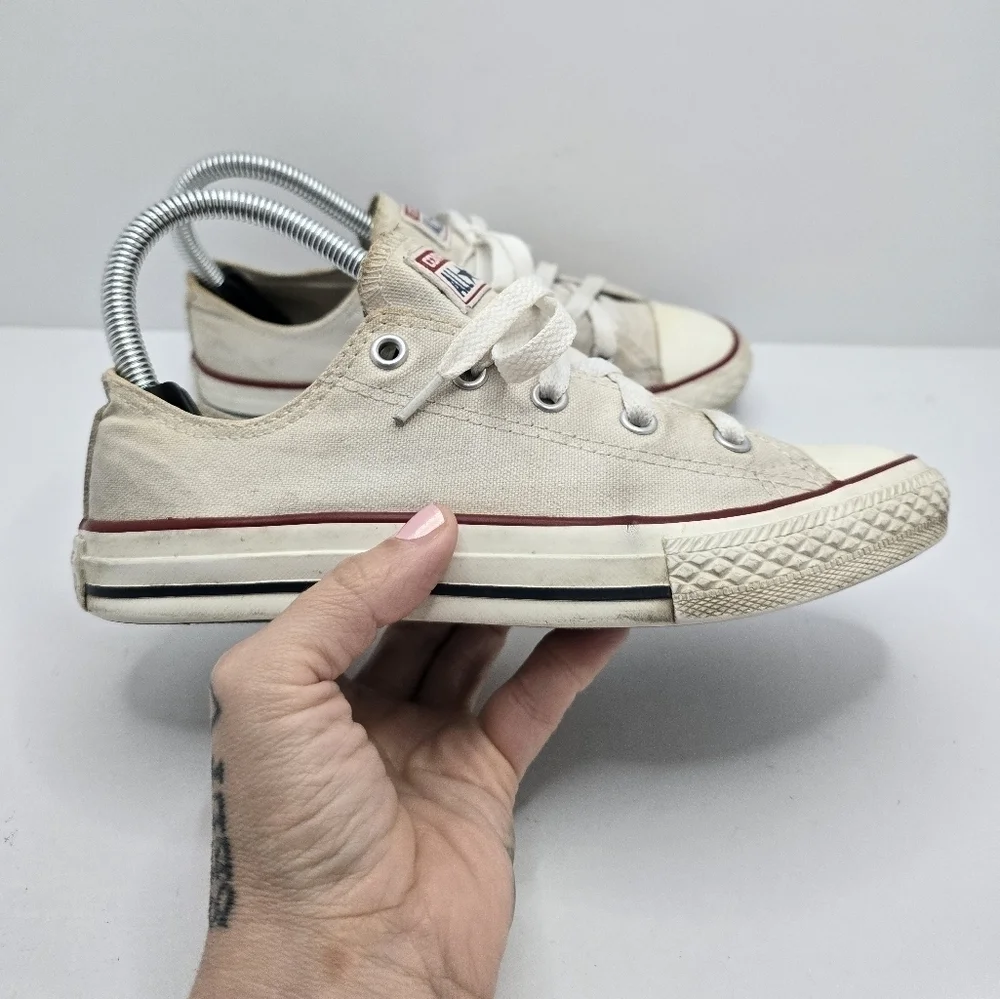 Converse | Chuck Taylor's All-Star cream white sporty sneakers | KIDS 2.5